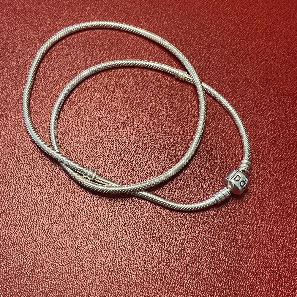 Pandora SS necklace -- 15.7 inches, original clasp